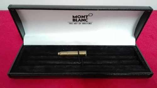 Mont Blanc Classic fountain pen
